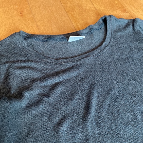 Buttercream Clothing 🇨🇦 Biscottee Medium in Heathered Green - Picture 3 of 9